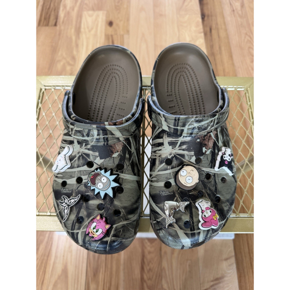 Crocs Shoes - Crocs Unisex Realtree Camo Classic Slip On M/9 W/11
